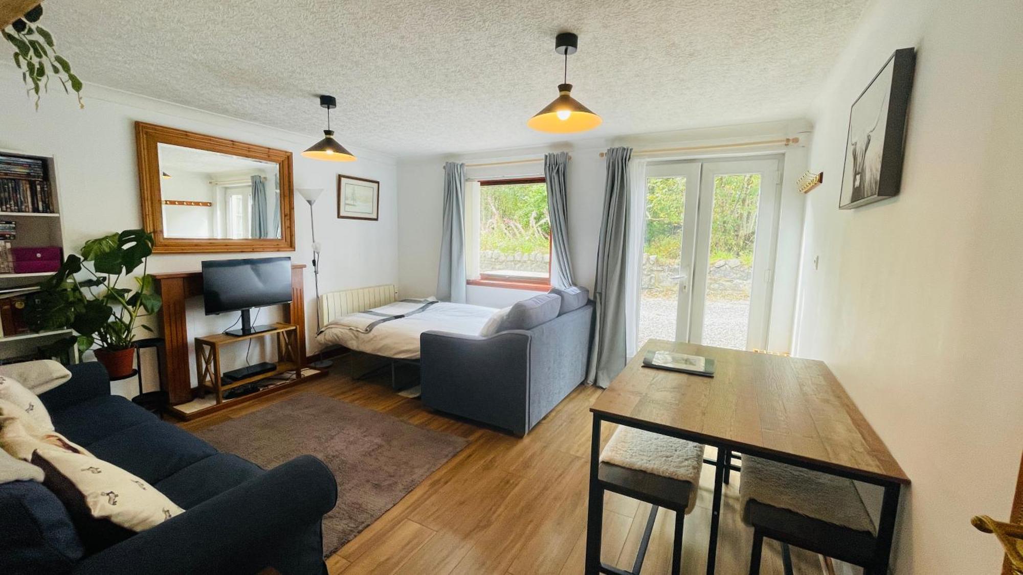 Stylish Garden Flat Near Loch Ness Apartment Drumnadrochit Ngoại thất bức ảnh