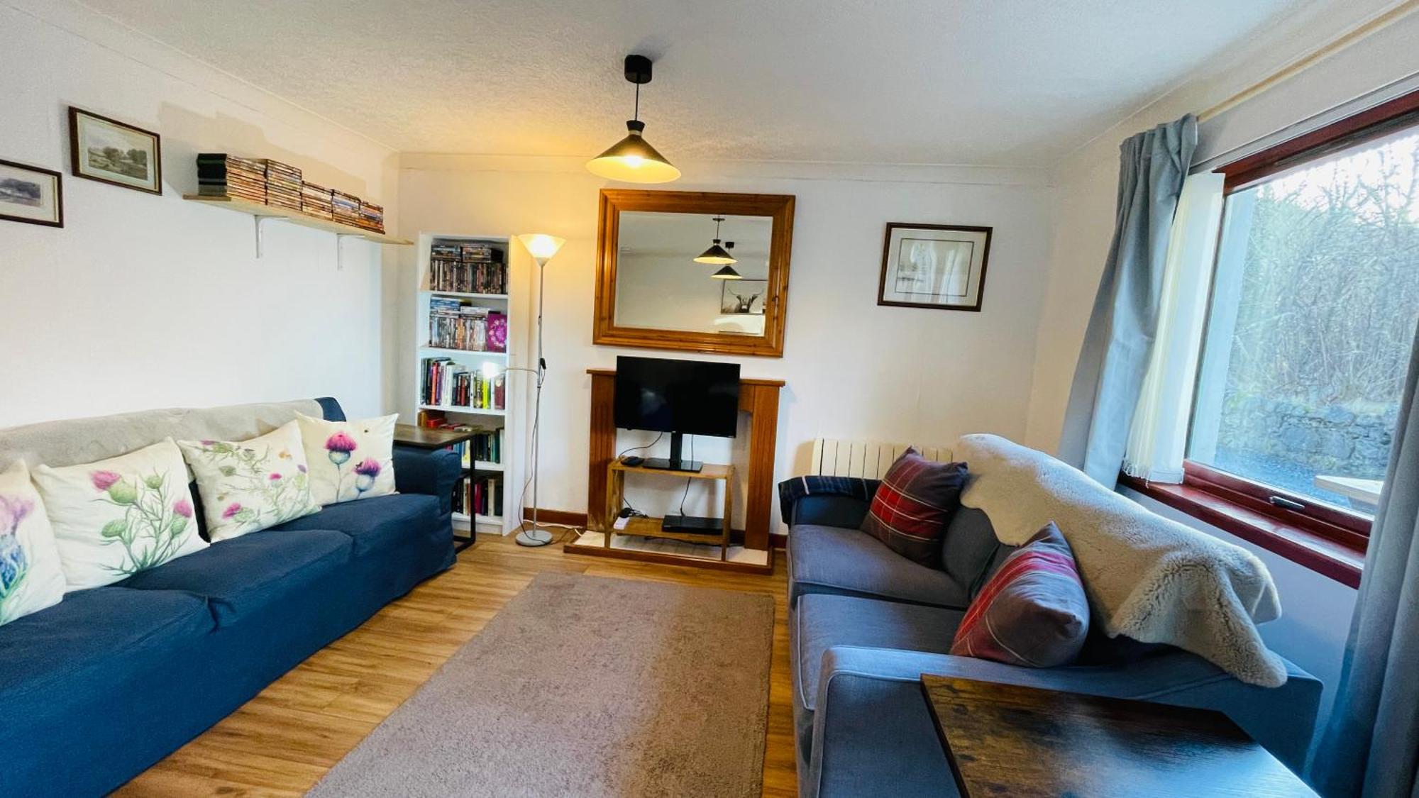Stylish Garden Flat Near Loch Ness Apartment Drumnadrochit Ngoại thất bức ảnh