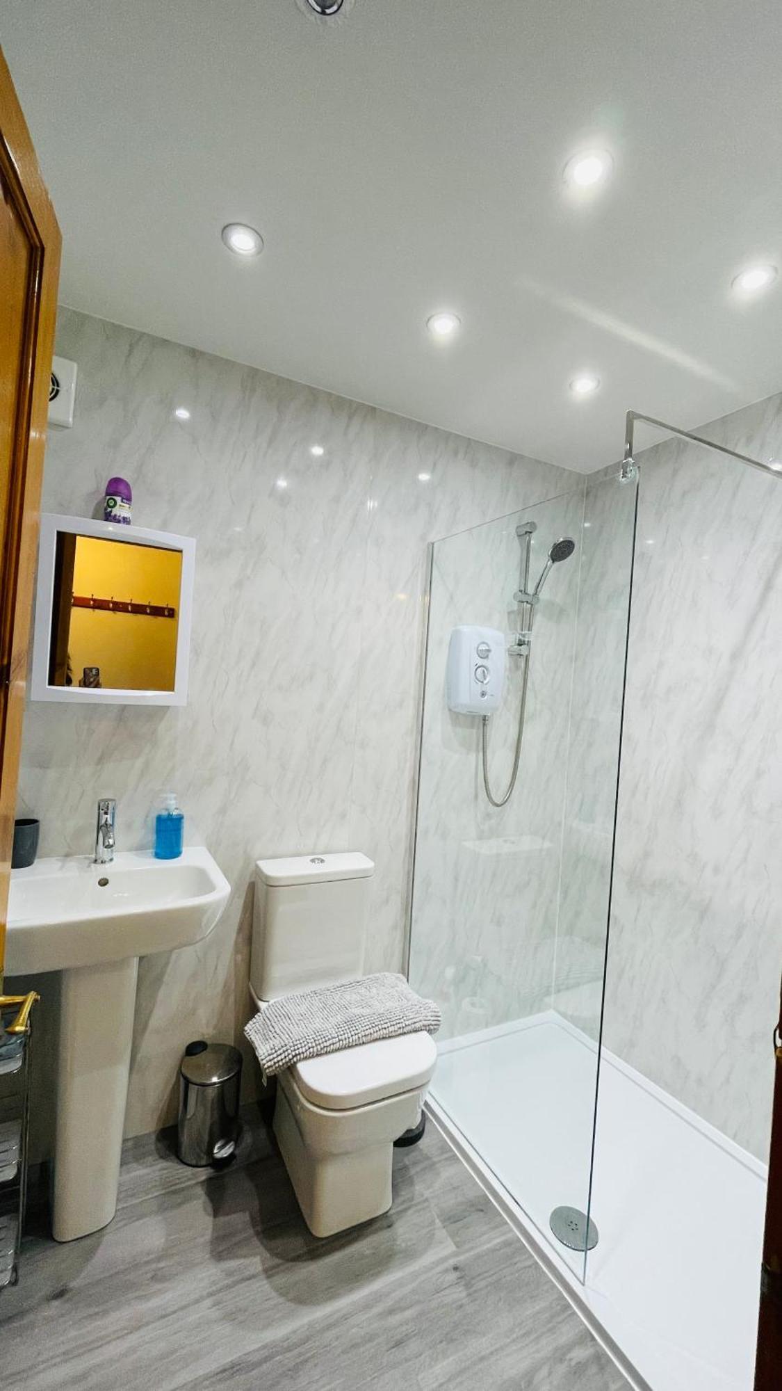 Stylish Garden Flat Near Loch Ness Apartment Drumnadrochit Ngoại thất bức ảnh